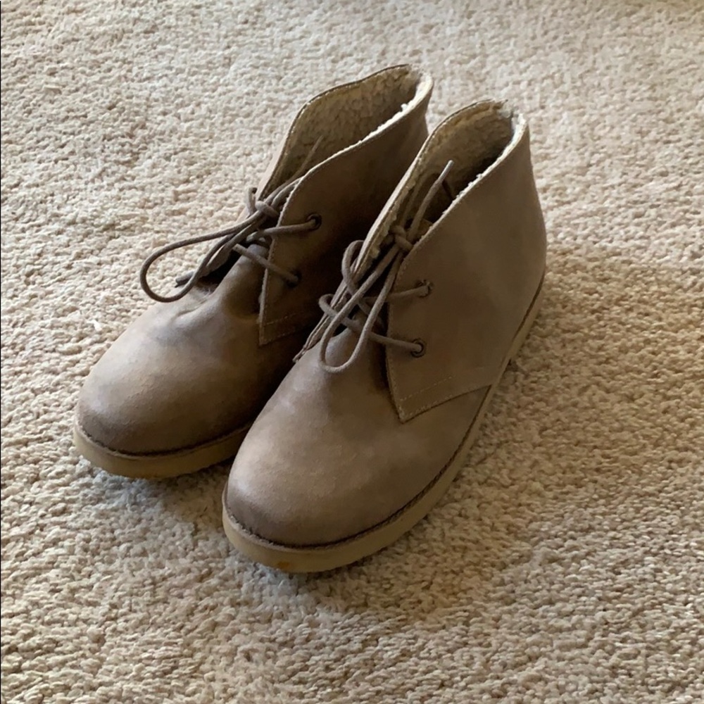 Fur lined beige booties